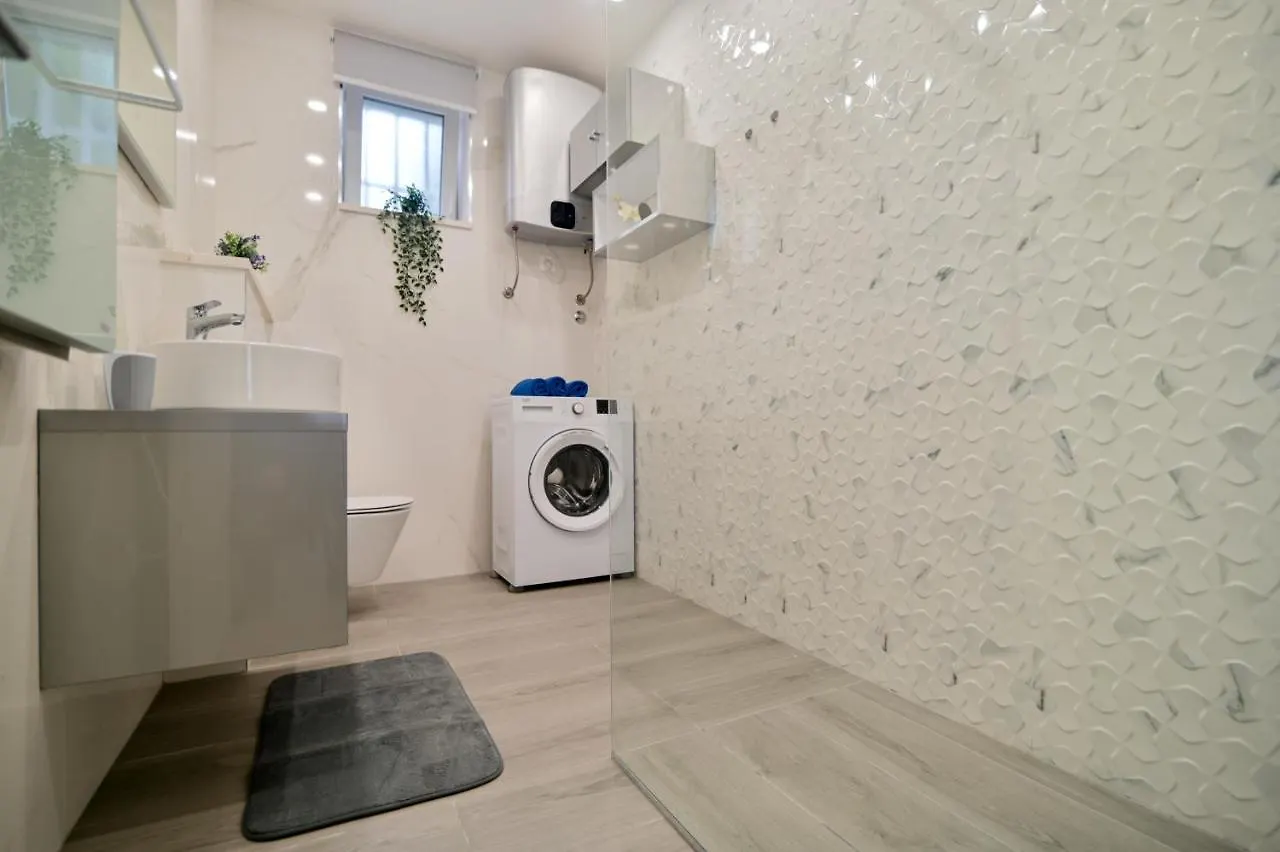Bacvice 21 Apartment Split